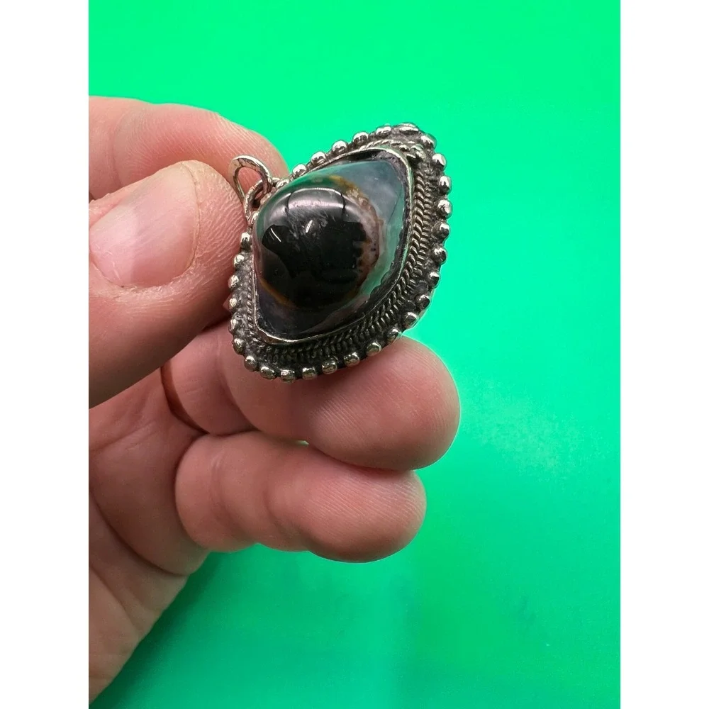 Vintage Natural Black‎ Stone Pendant Jewelry